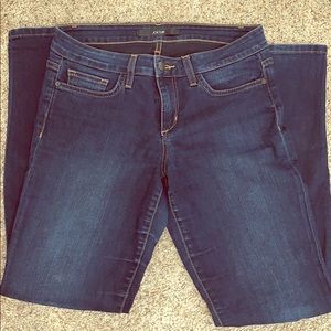 NWOT Joe’s Jeans - Chelsea 28